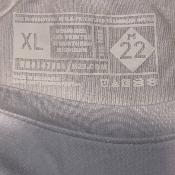 M22 women’s waves racerback tank top - Picture 6 of 6